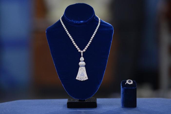 Appraisal: Diamond & Sapphire Jewelry, from Austin, Hour 2.