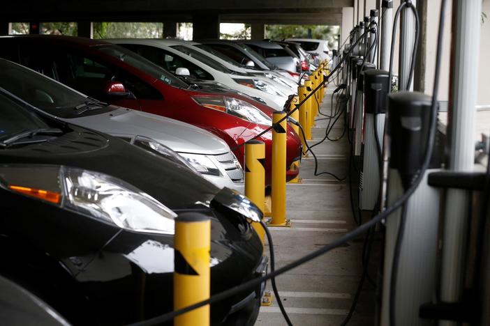 California's move to ban sales of new gasoline-fueled cars could spread to other states