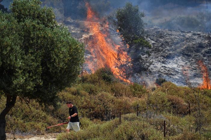 Hezbollah rocket barrage into Israel raises fears about war in the north