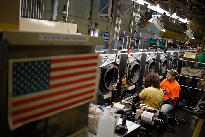 Will Trump's tariffs help U.S. workers? It could be a wash