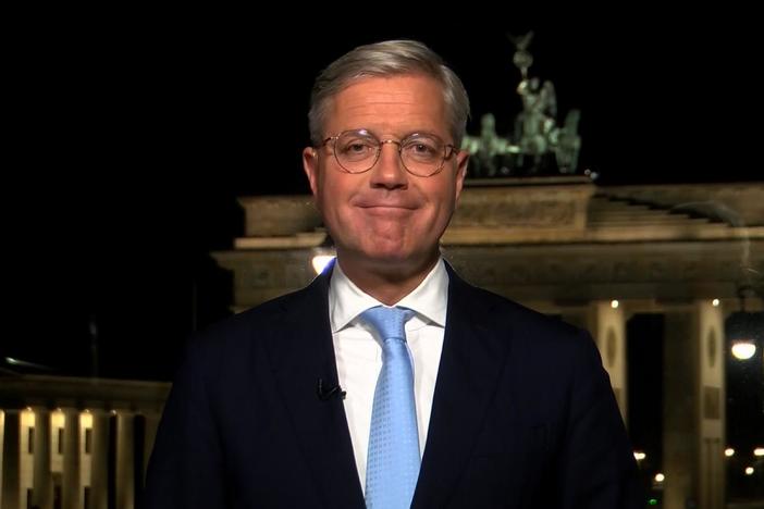Norbert Röttgen, chairman of the Bundestag Foreign Affairs Committee, joins the program.