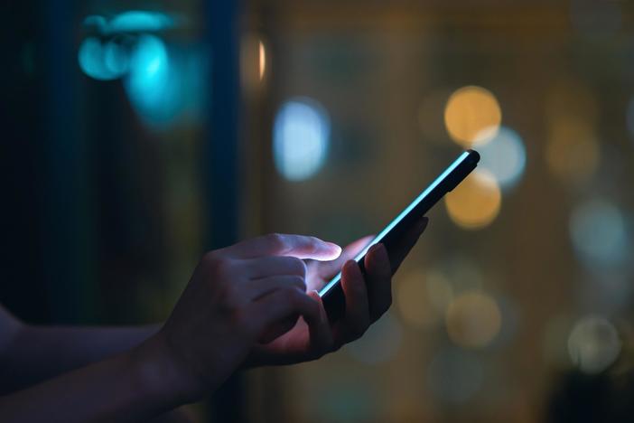 Judge limits government's contact with social media companies after GOP states sue