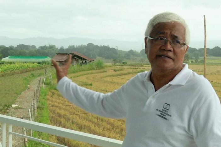 Economist Antonio Meloto wants Filipinos to become "job generators" to fight poverty.