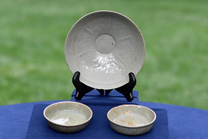 Appraisal: 12th & 13th C. Korean Celadon Bowls