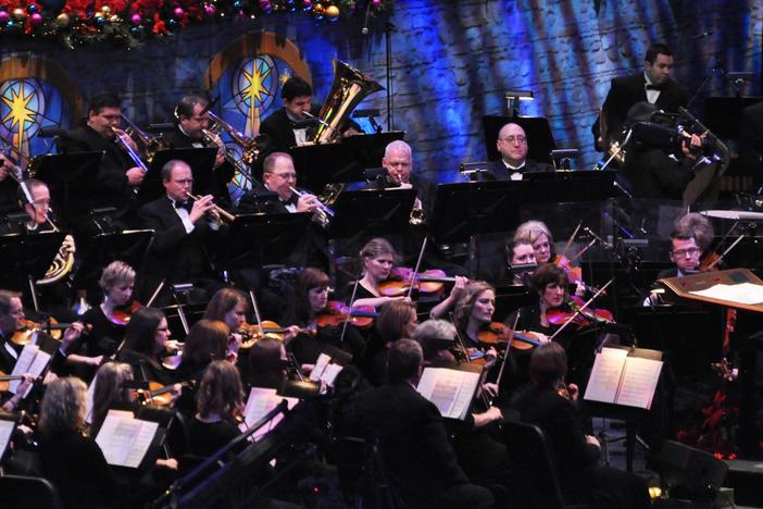 The Mormon Tabernacle Choir & Orchestra at Temple Square perform "O Come, Little Children"