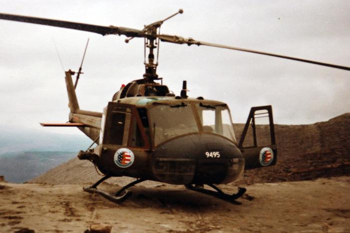 Sue describes her rescue from Mount St. Helens by helicopter pilot Mike Cairns.