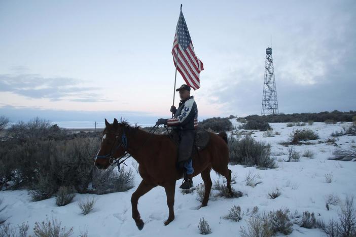 How the Bundy family’s fight invigorated armed militias and “patriot” groups.