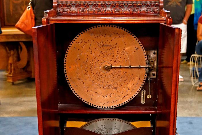 Appraisal: Regina Upright Music Box, ca. 1905, from Kansas City Hour 3.
