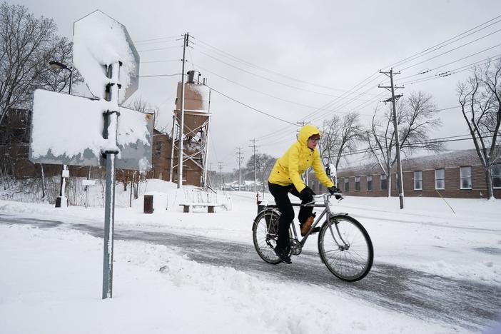 In our news wrap Thursday, a powerful spring blizzard hammered the central U.S.