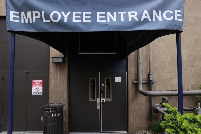 Work-share programs help some businesses avoid layoffs