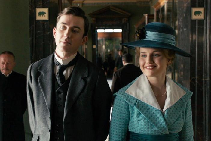 On an outing together, Clara asks to be more involved in Max’s life.