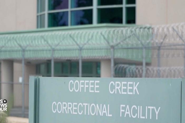 Occupational licensing hurts job prospects for people with criminal records