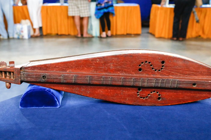 Appraisal: Appalachian Dulcimer, ca. 1880