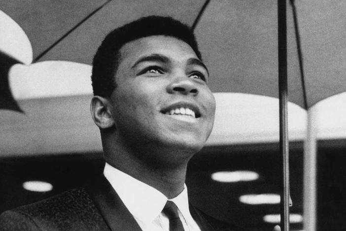 Muhammad Ali's devotion to Islam grows, and in 1989 he makes a pilgrimage to Mecca.
