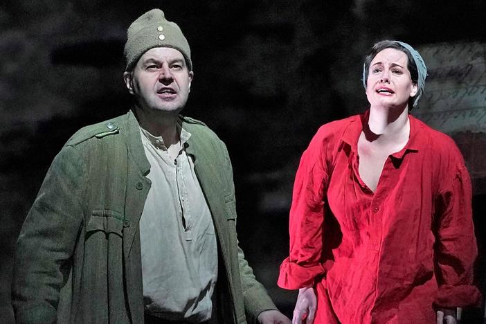 A mad Wozzeck contemplates murdering his wife, Marie.