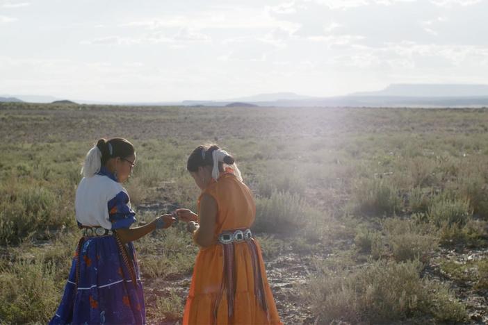 A Navajo family balances modern life with tradition. Credit: National Park Experience.