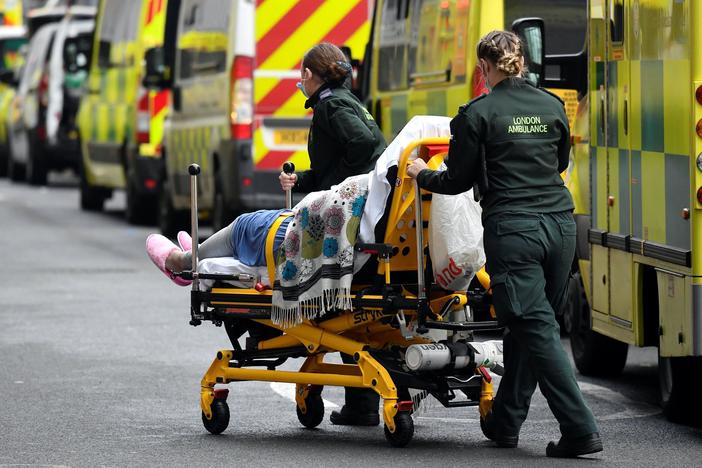 News Wrap: COVID-19 has killed more than 2 million people worldwide