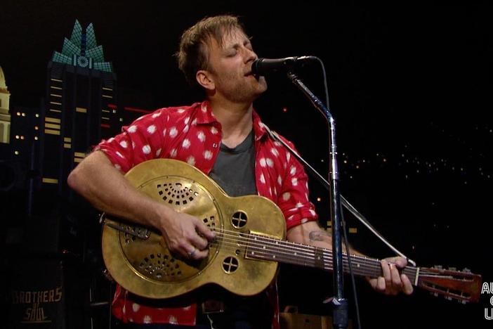 The Black Keys perform "Little Black Submarines" on Austin City Limits.