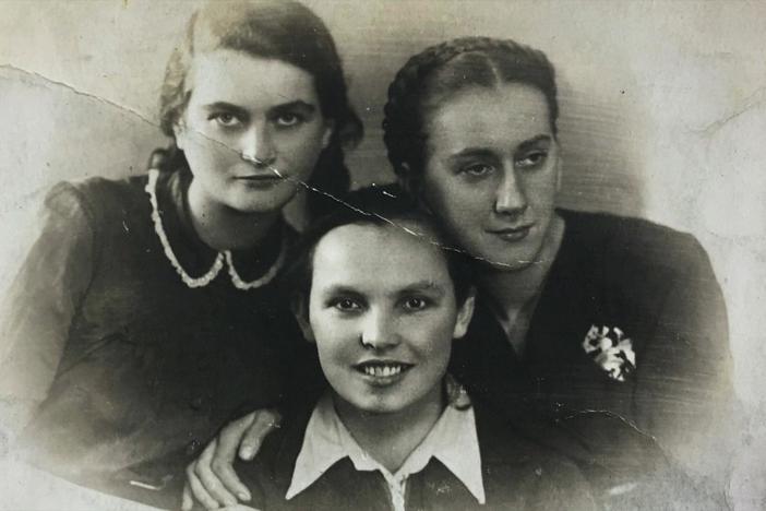 New book explores the heroic women-run resistance inside Nazi death camps