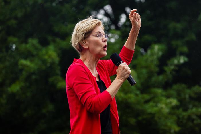 New Iowa poll puts Warren in the lead, reshuffles candidates’ calculus