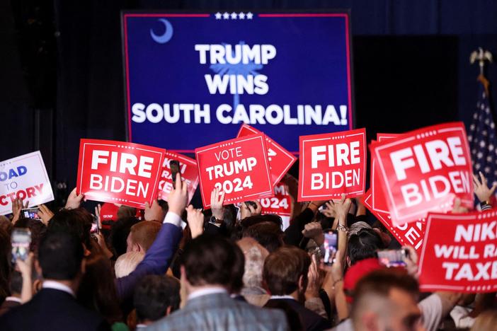 News Wrap: Trump moves closer to GOP nomination with win in South Carolina