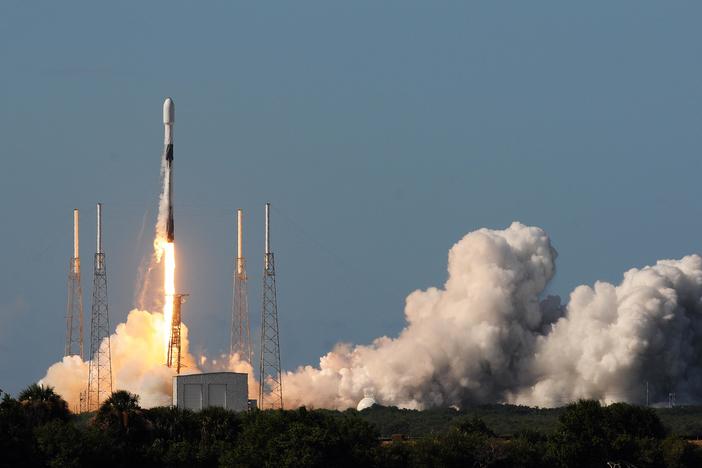 SpaceX Crew Dragon is heading home, hopes to land Sunday