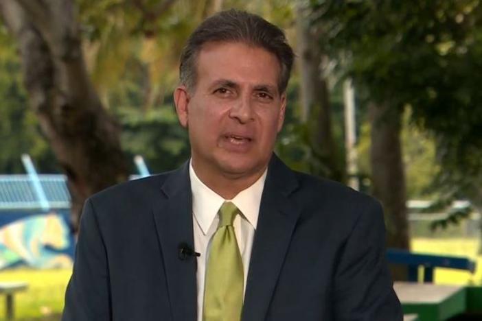 Eduardo Bhatia joins the program to discuss Ricardo Rosselló's resignation.