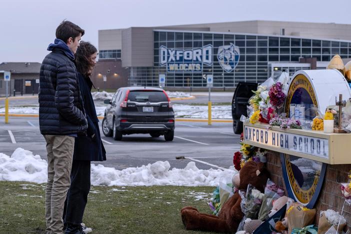 How Michigan educators are talking to students about the Oxford school shooting
