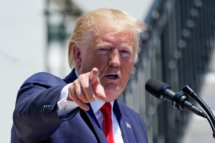 How Trump's controversial tweets are exposing a party divide on race