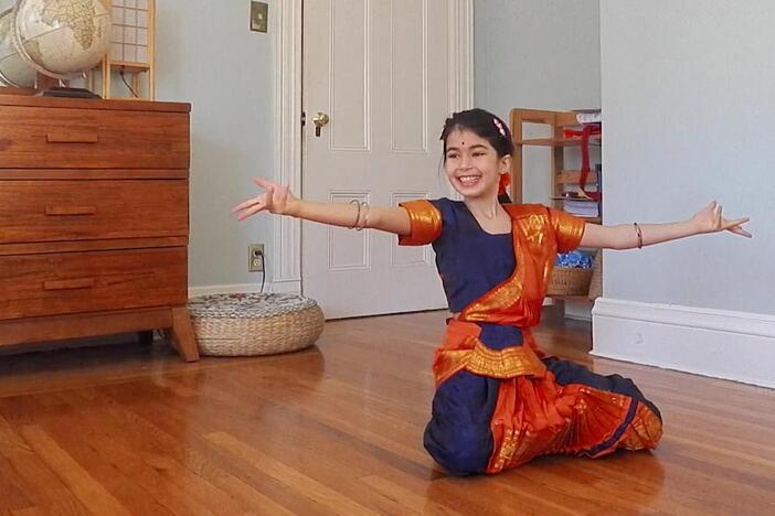Shireen shows us how to make a vlog by tapping into her Indian heritage!