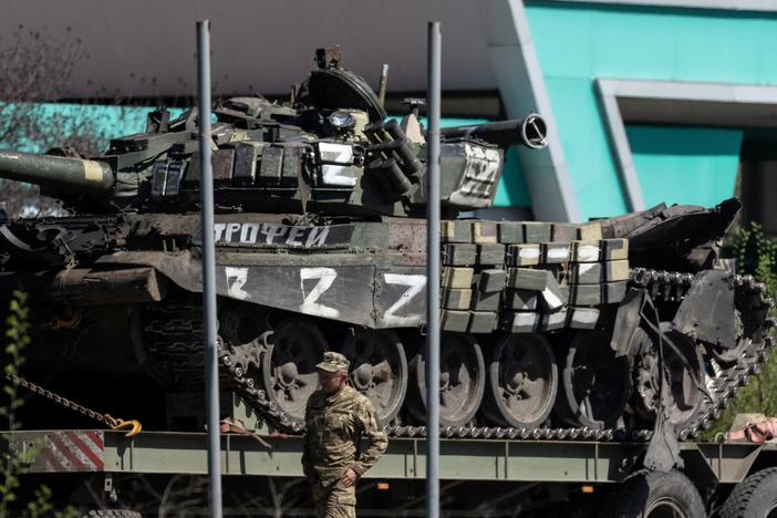Ukrainian forces claim new gains as Sweden, Finland seek NATO membership