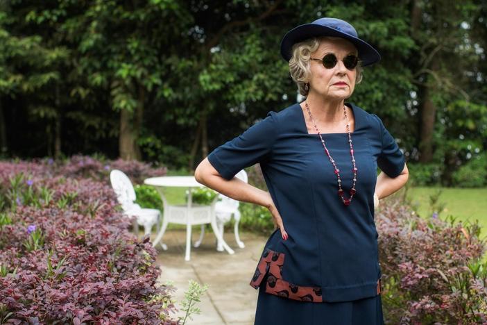 See a preview for the series finale of Indian Summers.