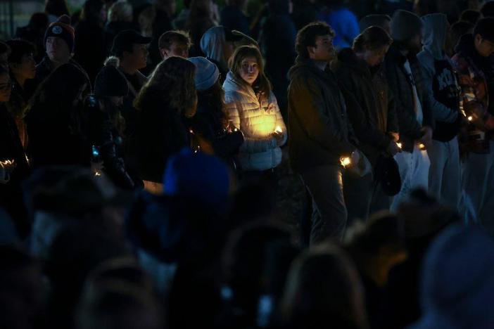 News Wrap: Univ. of Virginia football coach honors three players shot and killed