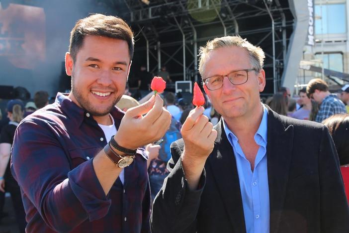 Michael Mosley and James Wong enter a chili eating contest.