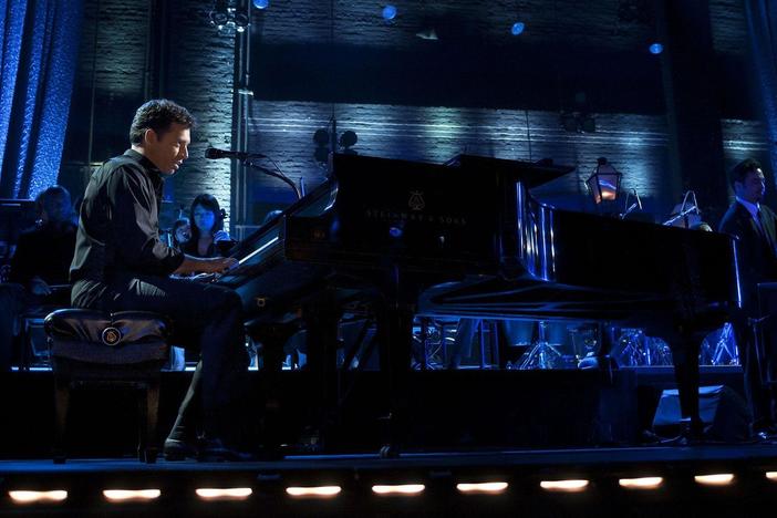 Backed by top-flight musicians, Connick performs a mix of standards and original songs