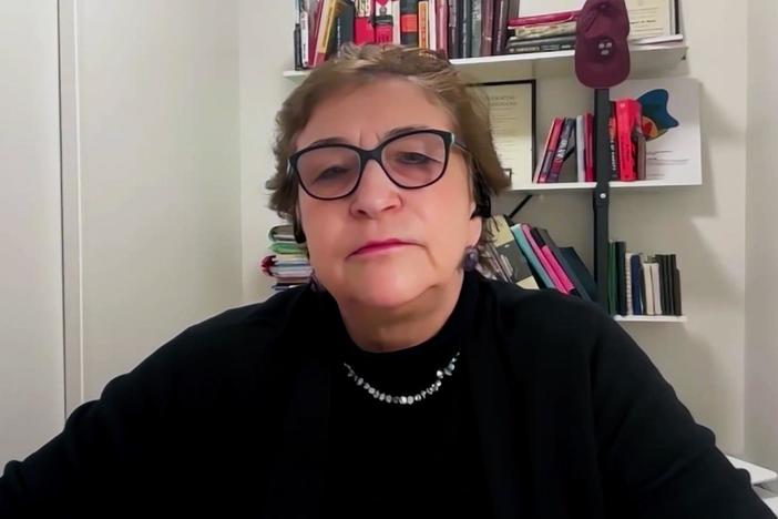 Yevgenia Albats joins the show.