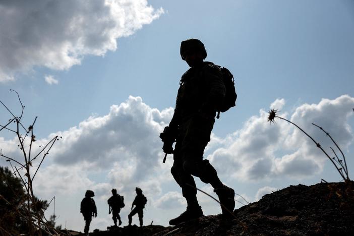 Thousands of ultra-Orthodox Jews volunteer for Israeli military