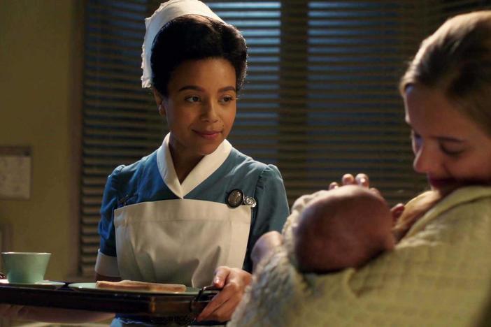 Lucille gets a young mother to open up about a previous pregnancy.