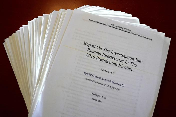 Why hundreds of former federal prosecutors disagree with Barr over Mueller report