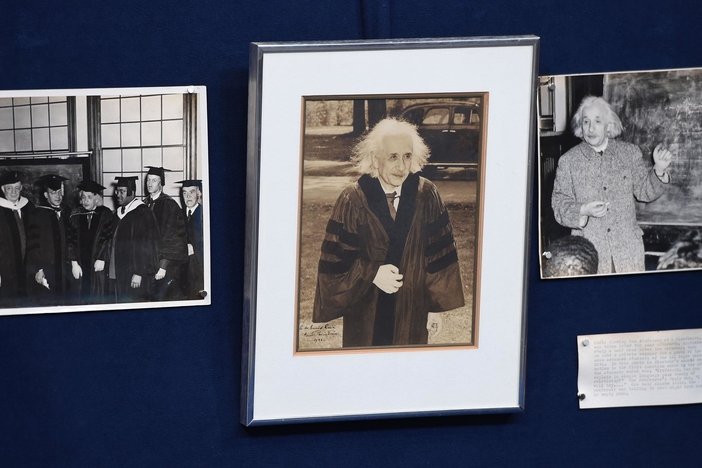 Appraisal: 1946 Einstein-signed Photo & Prints, in Orlando Hour 3.