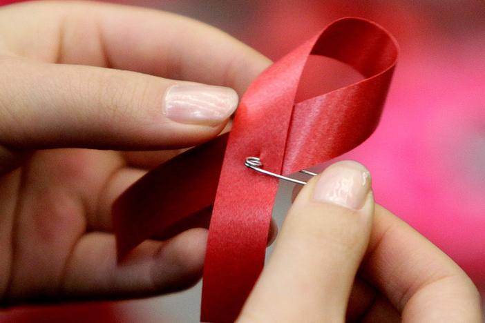 After 40 years of AIDS, progress has been made but major problems remain