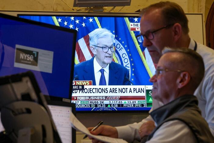 News Wrap: Fed leaves interest rates unchanged while signaling future cuts