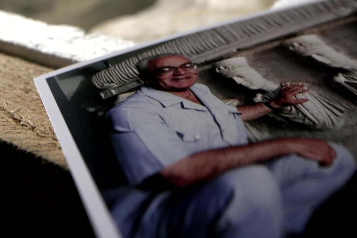 A Syrian museum curator sacrificed his life trying to save artifacts in Palmrya.