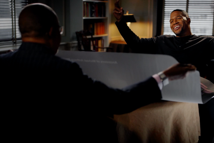 Dr. Gates traces the family history of Michael Strahan.