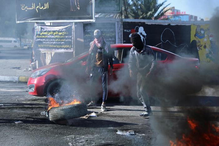 Why Iraq's government has been unable to find a new prime minister