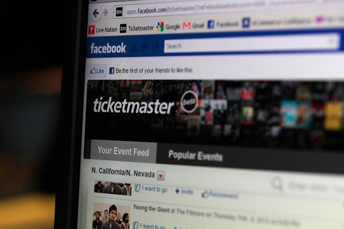 Taylor Swift ticket sale problems spark widespread criticism of Ticketmaster