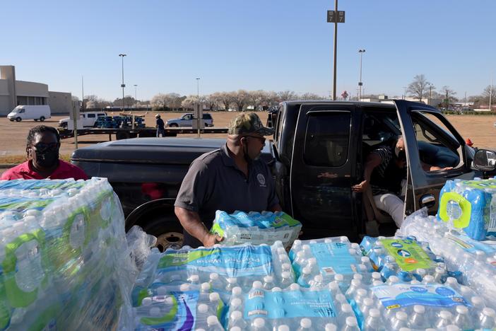 Water crisis in Jackson, Mississippi highlights 'dire state' of city's infrastructure