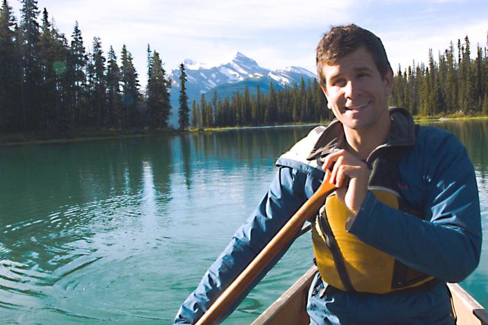 See how Hugo tracked a moose mother and her calf through 4000 square miles of wilderness. 