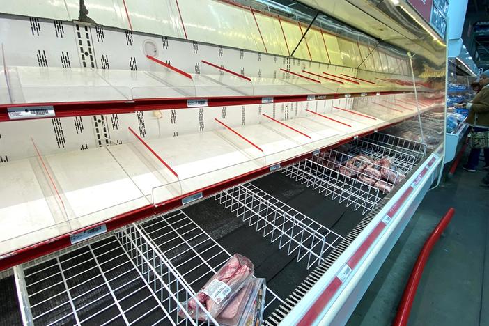 Trump wants to keep meat processing plants open. Is that safe?