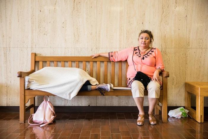 Stiffer bonds keeping some migrant families apart longer